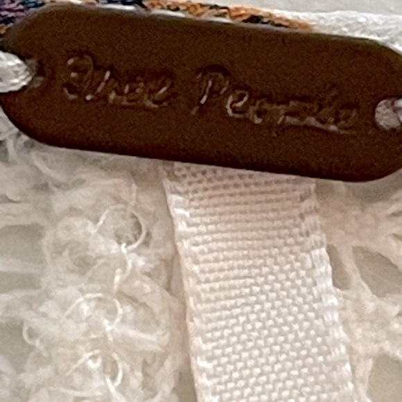 Like new  free people lined top with pockets - Picture 3 of 5